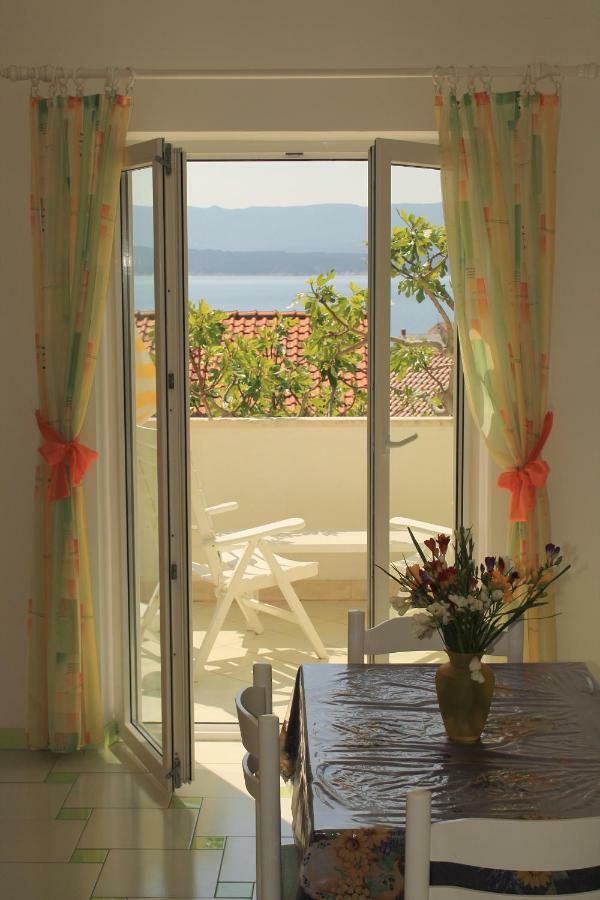 Apartments Nejasmic - Little House For Peaceful And Domestic Vacation Bol Esterno foto